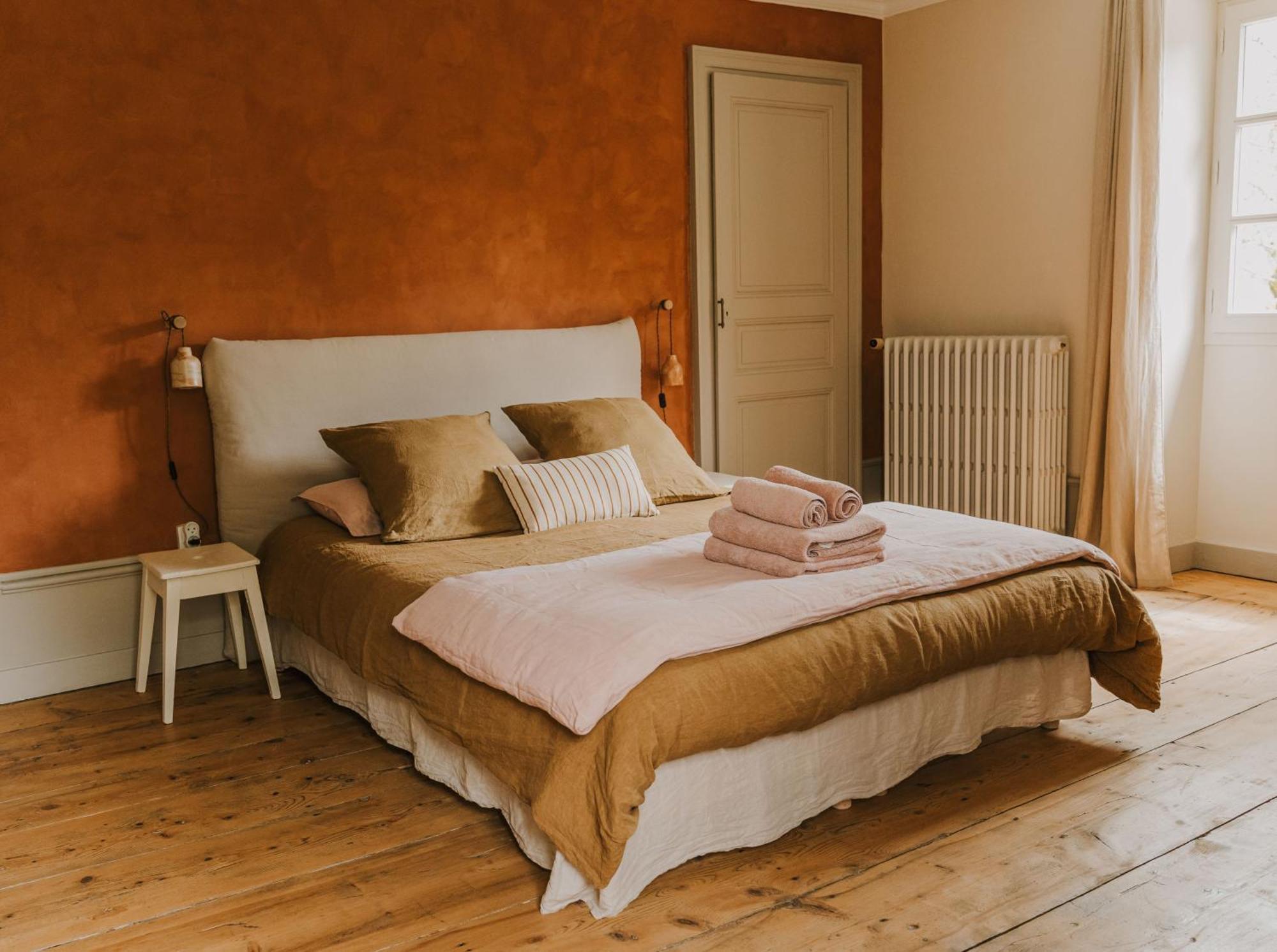 Maison D'Hotes Et Gite De Charme Avec Piscine, La Lhuiseraie Rom bilde