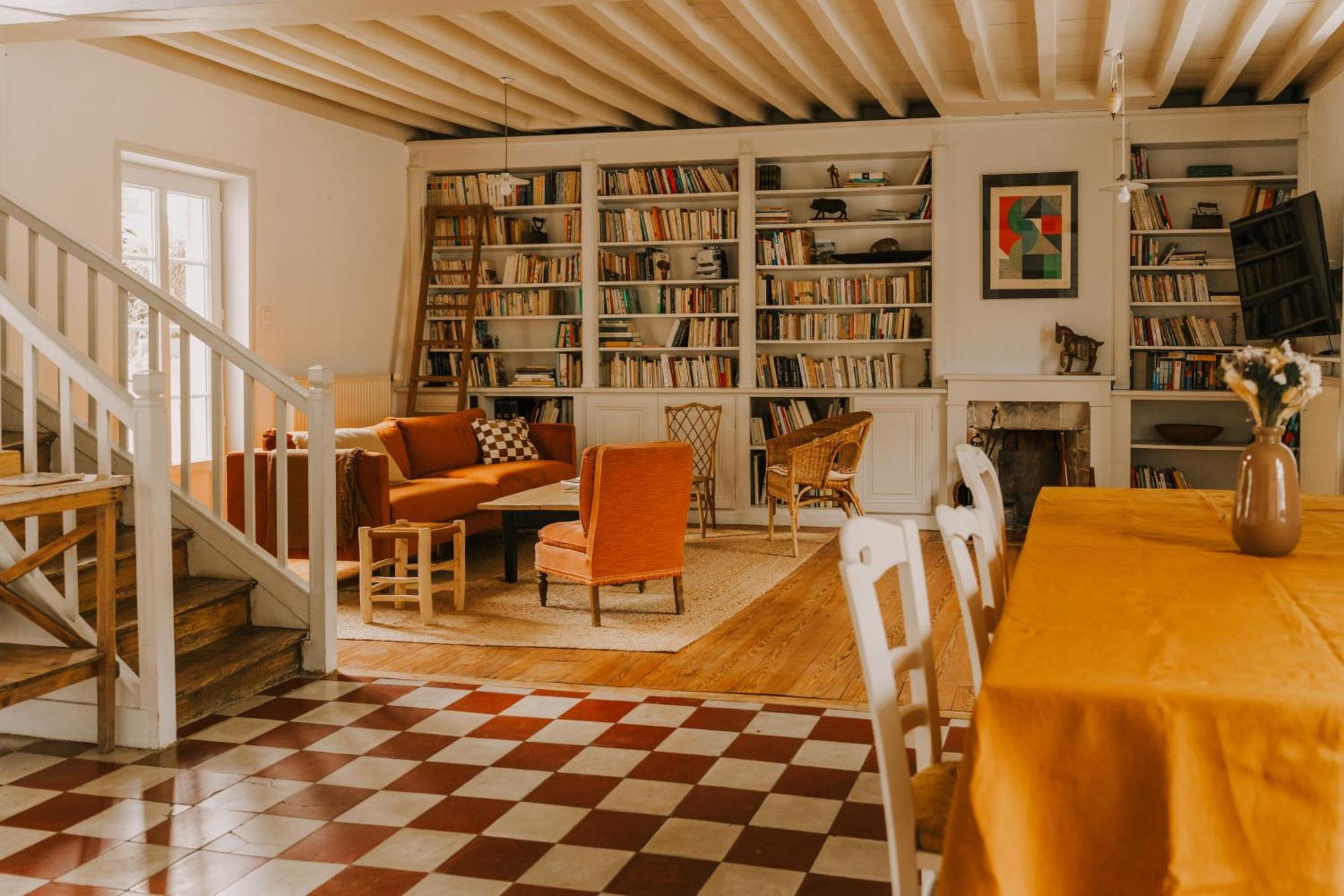 Maison D'Hotes Et Gite De Charme Avec Piscine, La Lhuiseraie Eksteriør bilde
